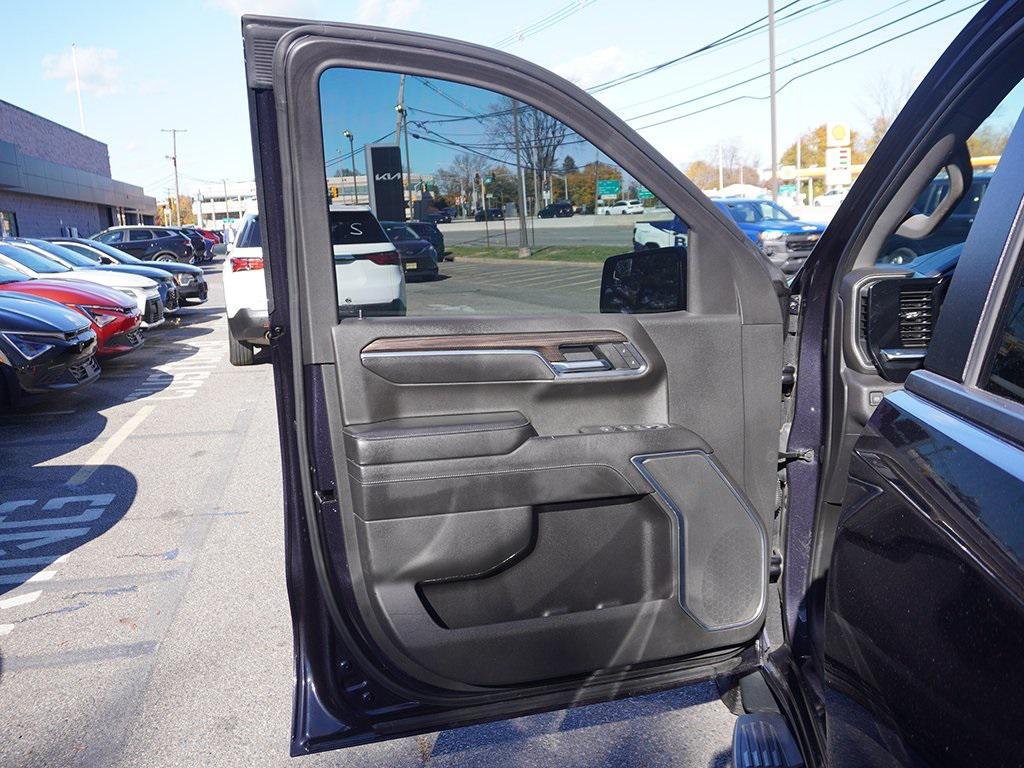 used 2022 Chevrolet Silverado 1500 car, priced at $27,595