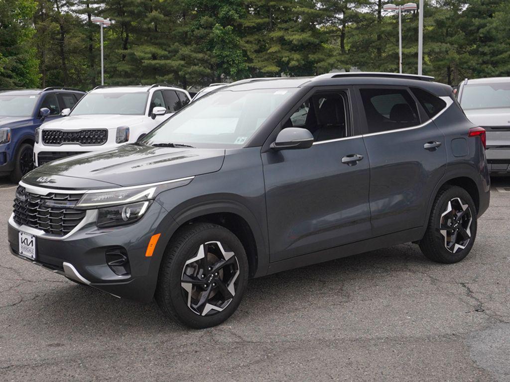 used 2024 Kia Seltos car, priced at $22,499