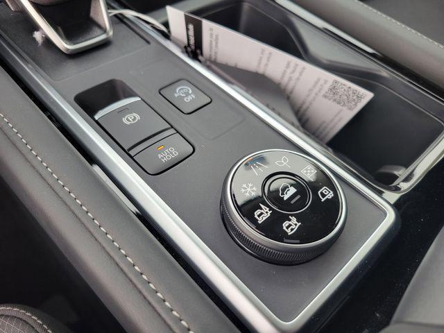 new 2026 Nissan Pathfinder car, priced at $44,235