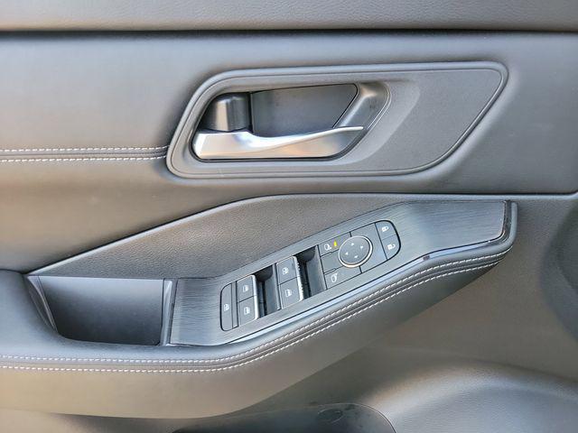 used 2025 Nissan Rogue car, priced at $32,992