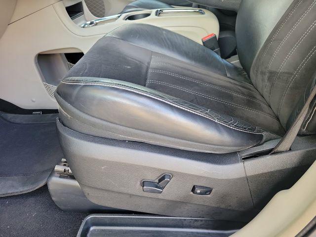 used 2014 Chrysler Town & Country car, priced at $9,889