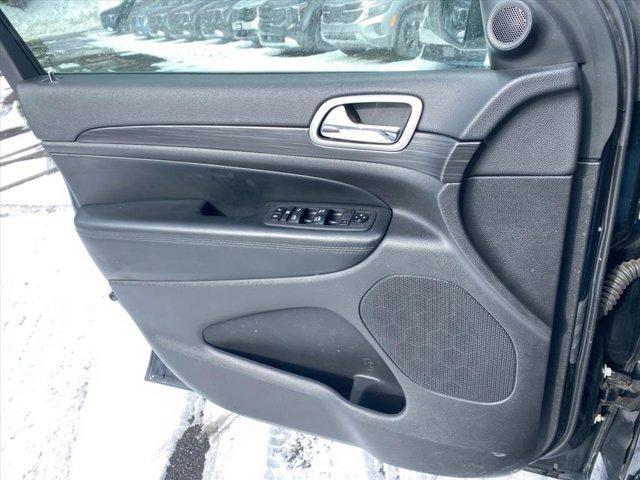 used 2021 Jeep Grand Cherokee car, priced at $21,277