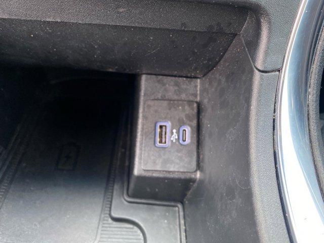 used 2022 Ford Edge car, priced at $25,125