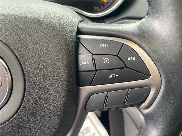 used 2021 Jeep Grand Cherokee car, priced at $23,413