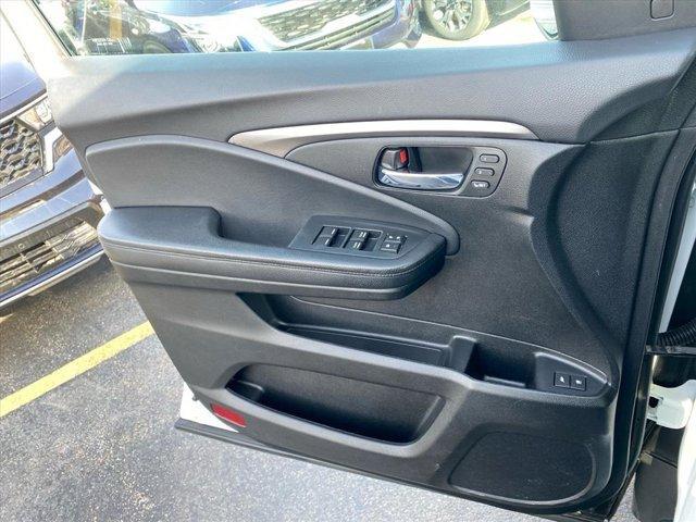 used 2021 Honda Pilot car, priced at $28,826