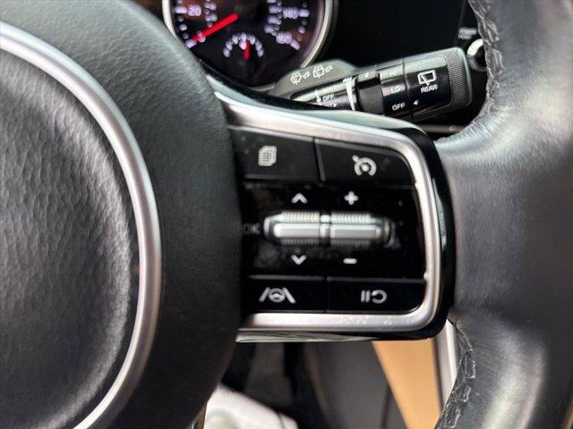 used 2023 Kia Carnival car, priced at $24,444