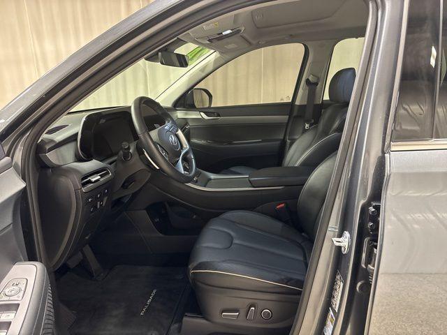 used 2024 Hyundai Palisade car, priced at $37,914