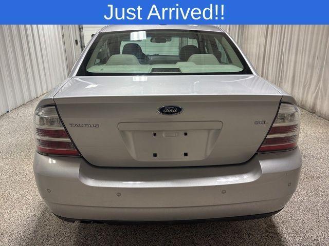 used 2009 Ford Taurus car, priced at $3,500