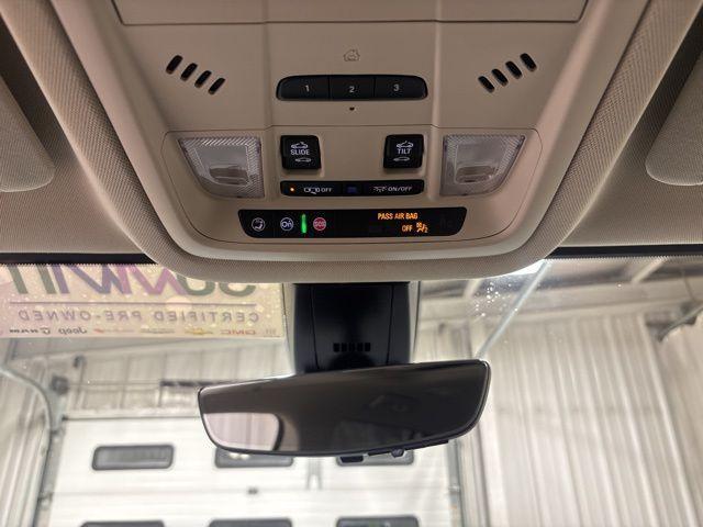 used 2021 GMC Acadia car, priced at $27,460