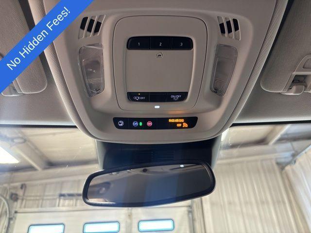 new 2025 Buick Envision car, priced at $40,038