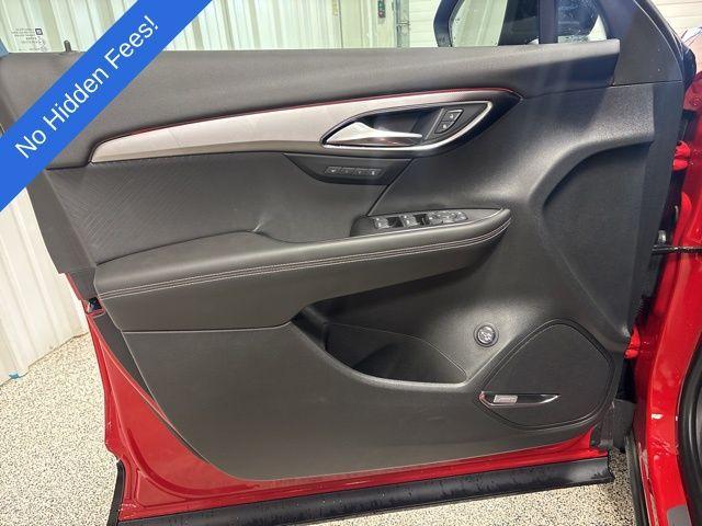 new 2025 Buick Envision car, priced at $40,038