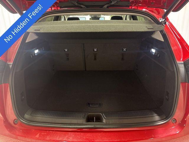 new 2025 Buick Envision car, priced at $41,391