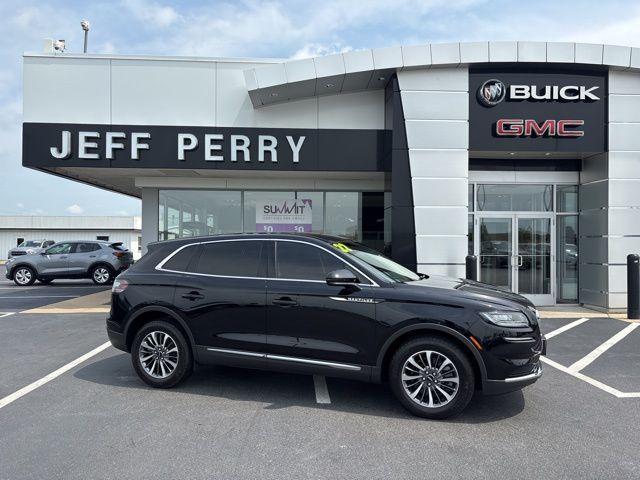 used 2022 Lincoln Nautilus car, priced at $24,629