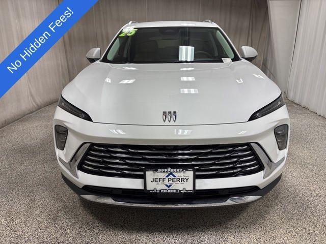 new 2025 Buick Envision car, priced at $36,327