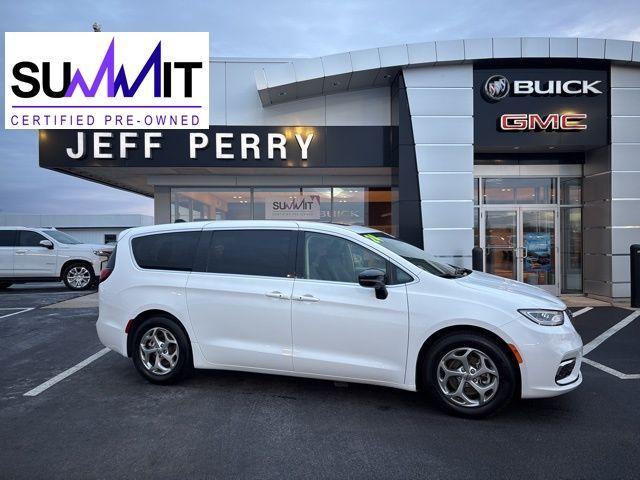 used 2024 Chrysler Pacifica car, priced at $33,341