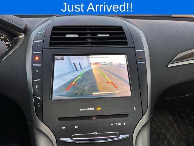 used 2013 Lincoln MKZ car, priced at $7,000