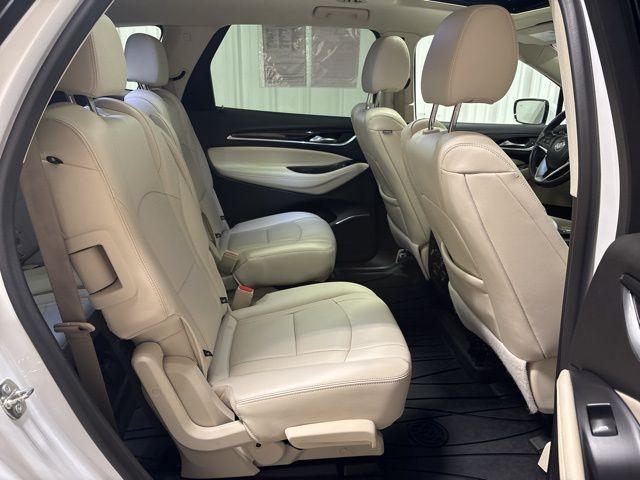 2022 White Frost Tri-Coat Buick Enclave