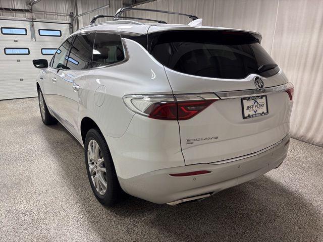 2022 White Frost Tri-Coat Buick Enclave