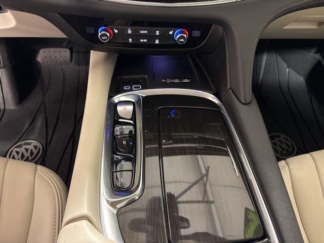 2022 White Frost Tri-Coat Buick Enclave