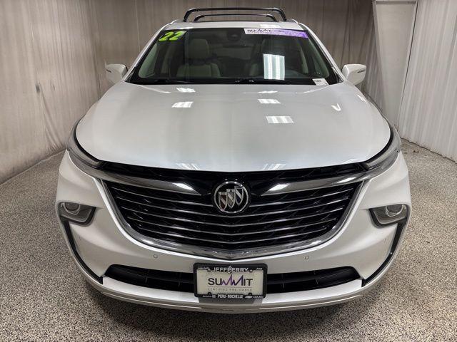 2022 White Frost Tri-Coat Buick Enclave