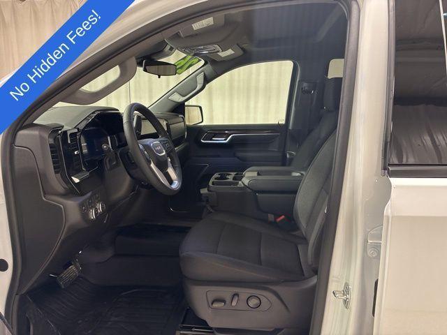 new 2026 GMC Sierra 1500 car, priced at $48,028