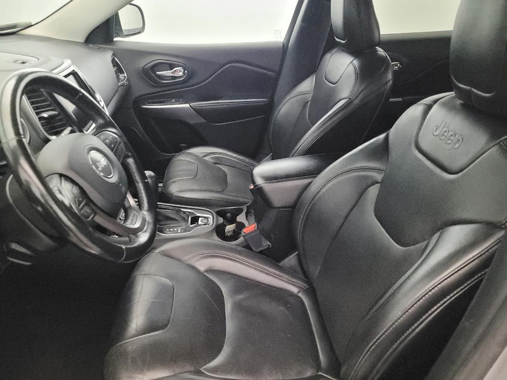used 2020 Jeep Cherokee car, priced at $20,895