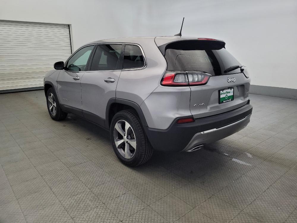 used 2020 Jeep Cherokee car, priced at $20,895