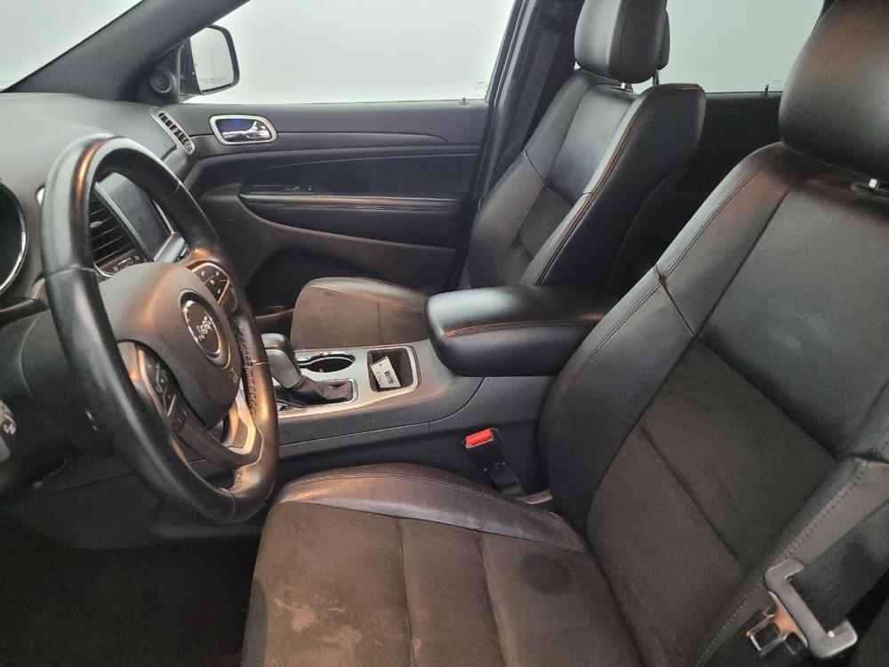 used 2018 Jeep Grand Cherokee car, priced at $19,295