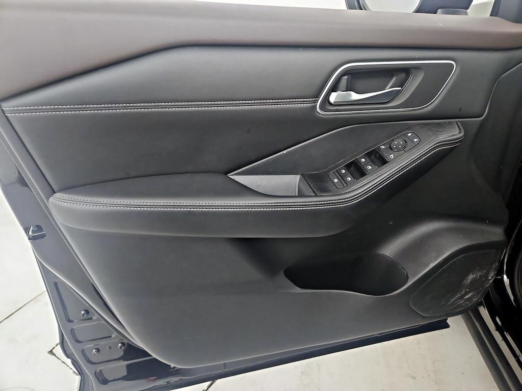 used 2021 Nissan Rogue car, priced at $22,998