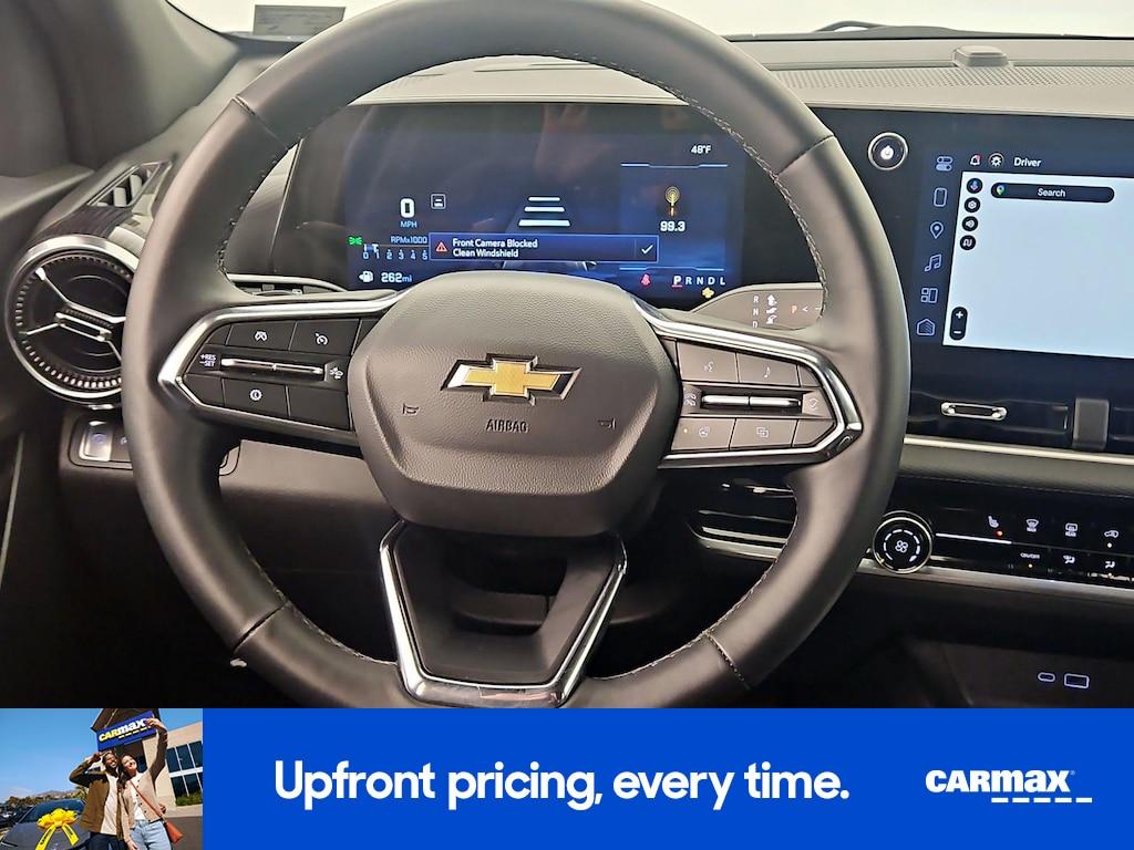 used 2025 Chevrolet Equinox car, priced at $25,998