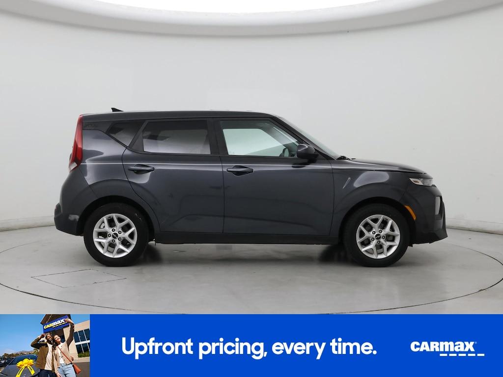 used 2022 Kia Soul car, priced at $14,998