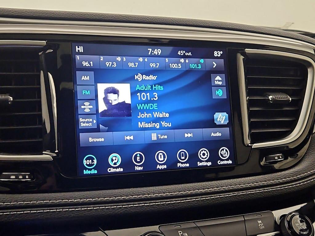 used 2020 Chrysler Pacifica Hybrid car, priced at $25,998