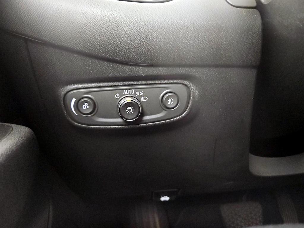 used 2020 Chevrolet Equinox car, priced at $20,998