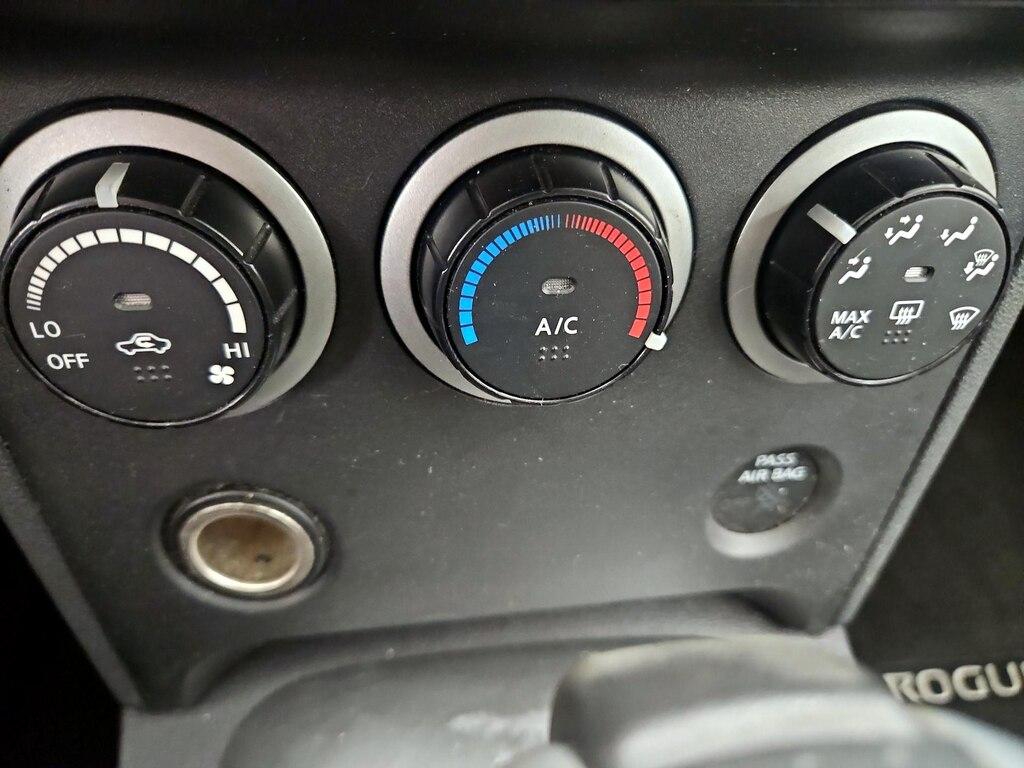 used 2014 Nissan Rogue Select car, priced at $12,998