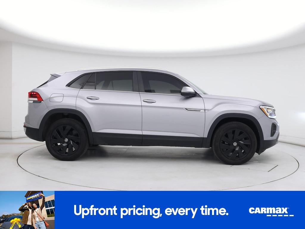 used 2025 Volkswagen Atlas Cross Sport car, priced at $35,998