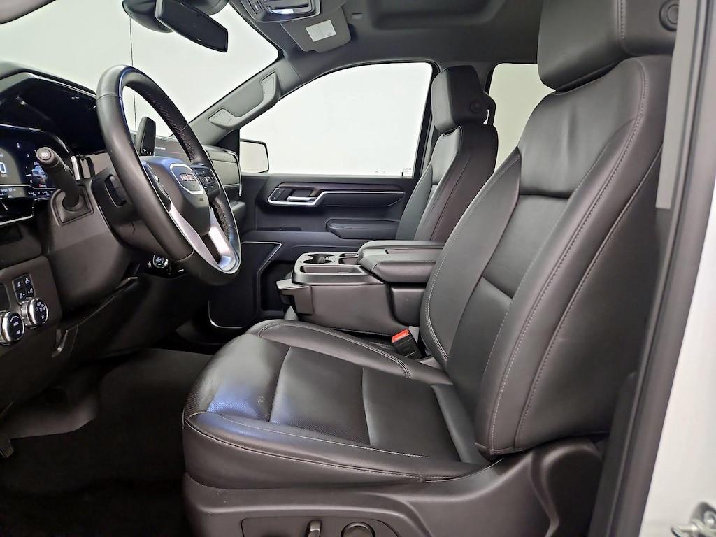 used 2025 GMC Sierra 1500 car, priced at $41,998