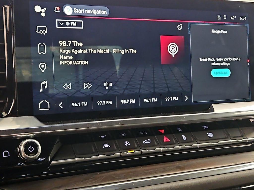 used 2025 GMC Sierra 1500 car, priced at $41,998