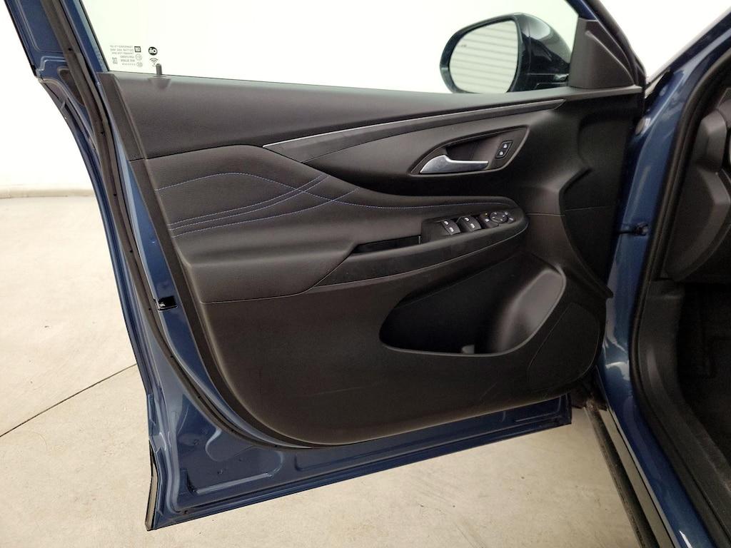 used 2025 Buick Envista car, priced at $29,998