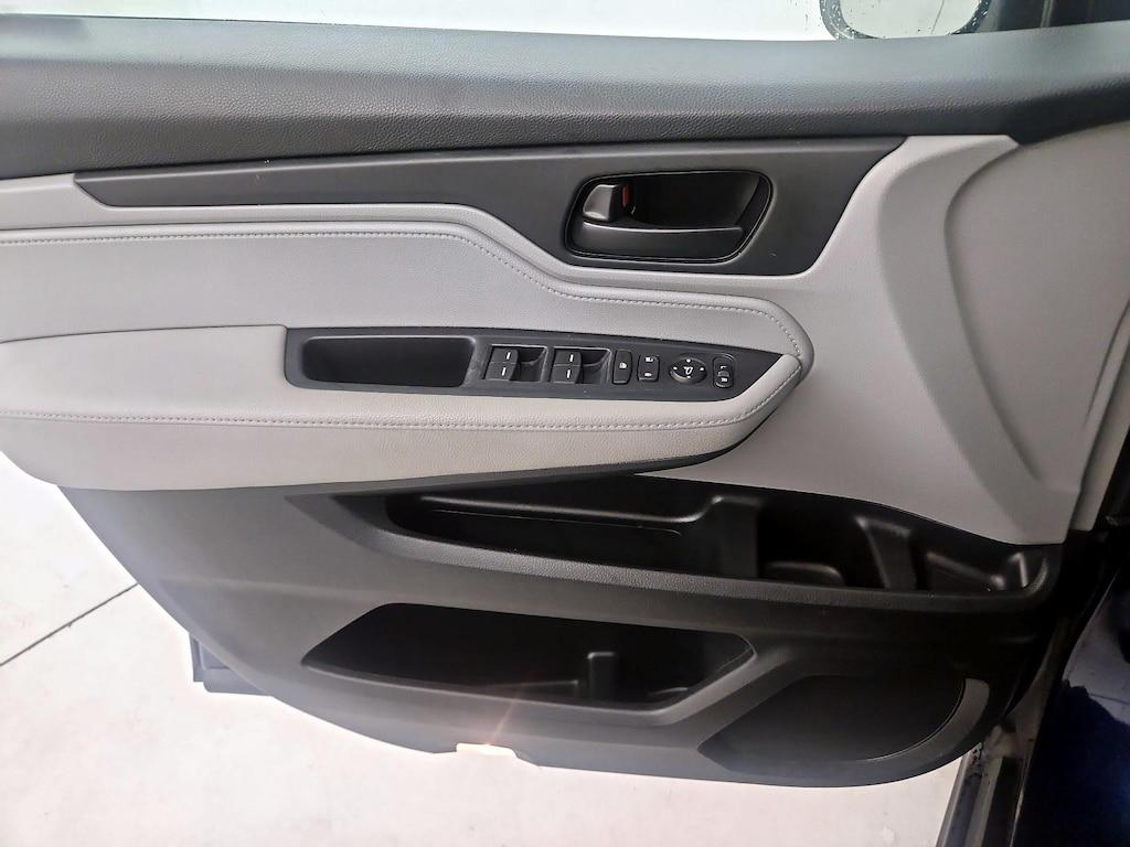 used 2018 Honda Odyssey car, priced at $27,998