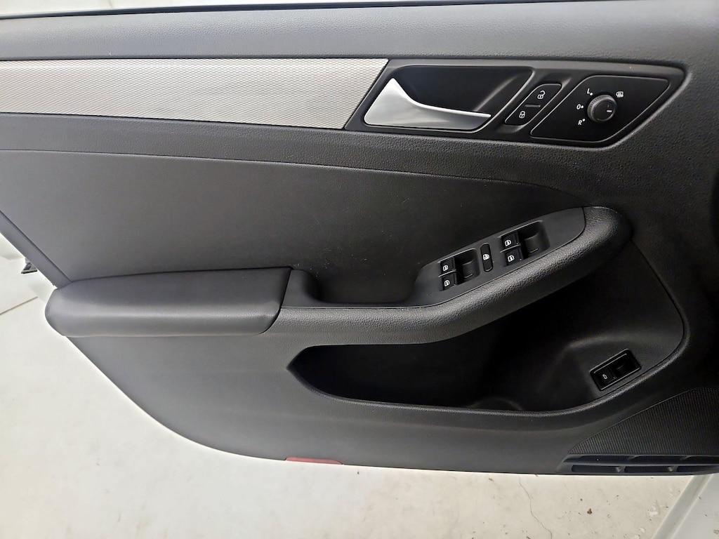 used 2018 Volkswagen Jetta car, priced at $13,599