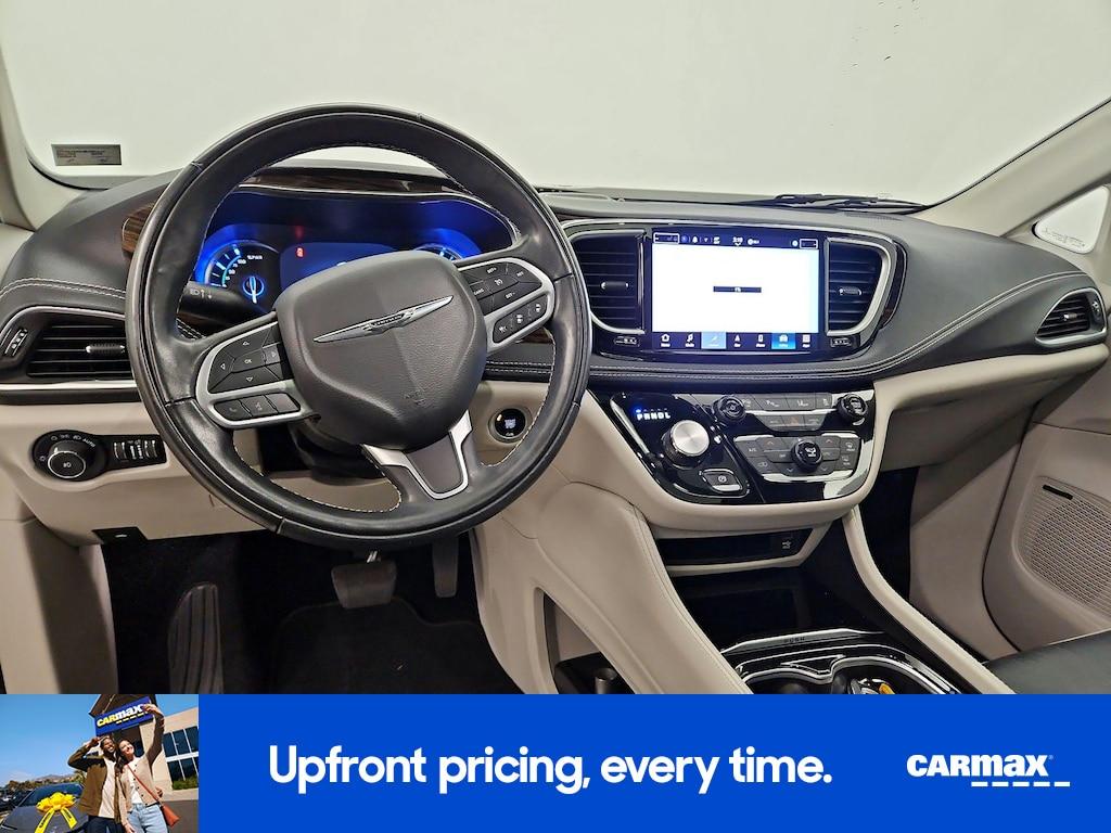 used 2022 Chrysler Pacifica Hybrid car, priced at $30,998
