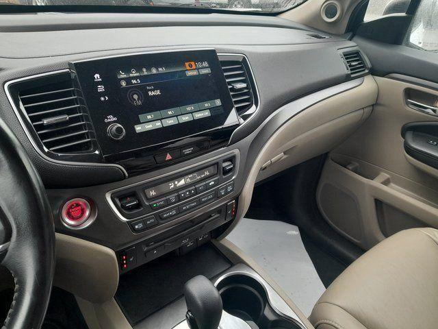 used 2020 Honda Pilot car, priced at $16,371