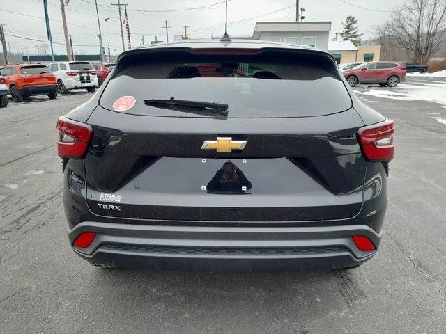 used 2024 Chevrolet Trax car, priced at $18,601