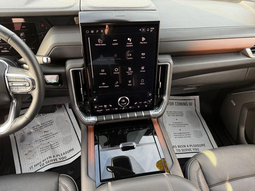 used 2025 GMC Yukon XL car, priced at $71,291