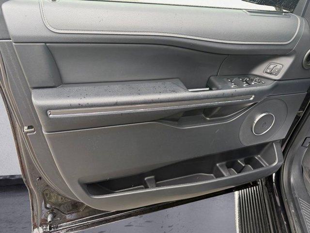 used 2022 Ford Expedition car, priced at $41,683