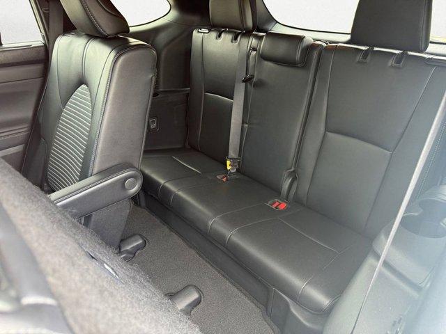 used 2023 Toyota Highlander car, priced at $37,477