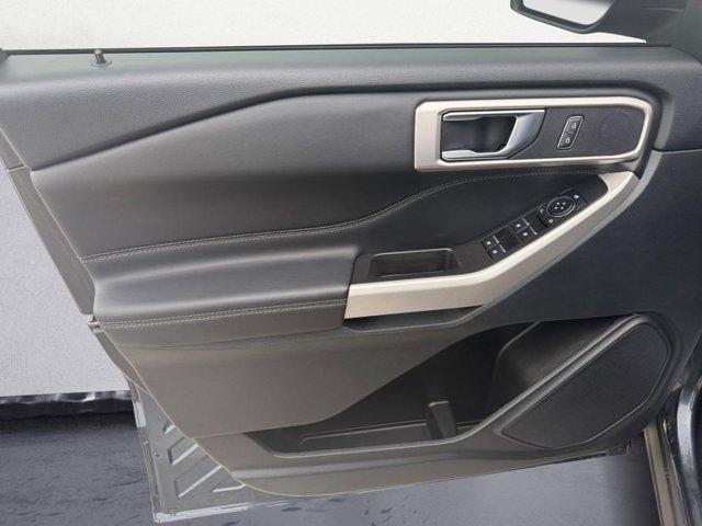 used 2024 Ford Explorer car, priced at $33,411