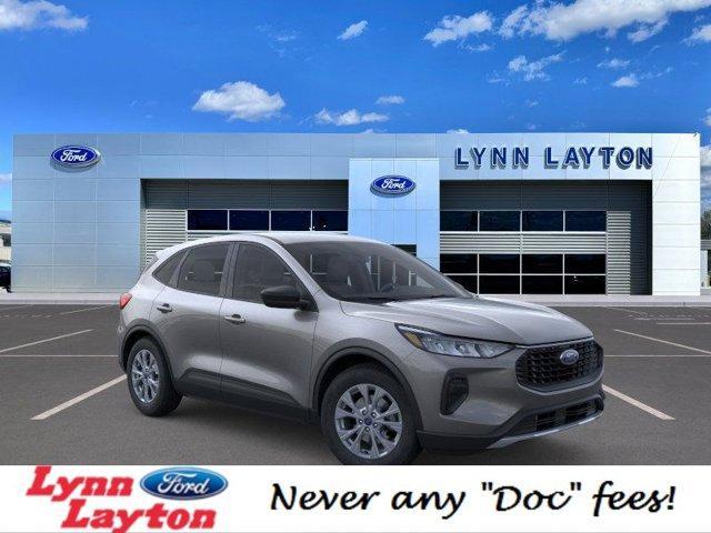 used 2025 Ford Escape car, priced at $26,888