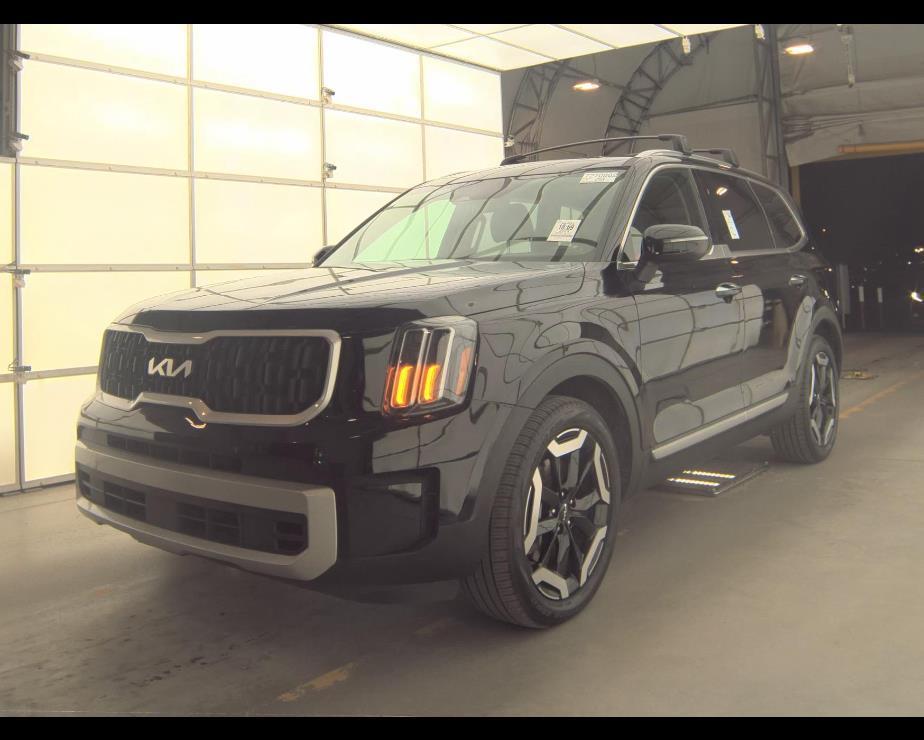 used 2025 Kia Telluride car, priced at $36,000