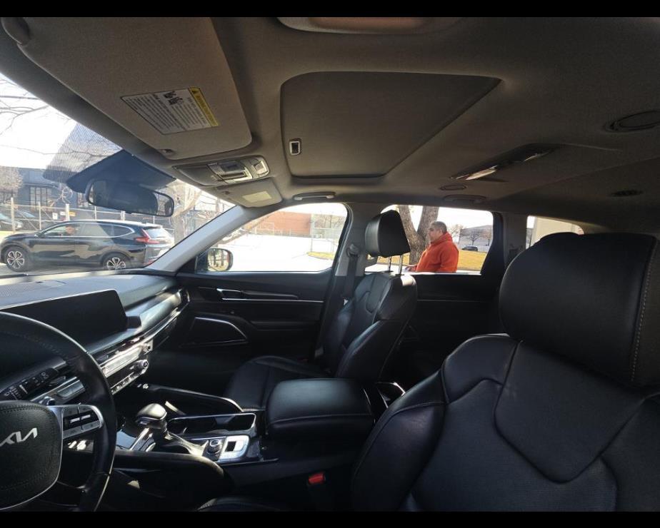 used 2025 Kia Telluride car, priced at $36,000